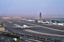 UAE 두바이공항 앞날은…전운 휩싸인 ‘중동 허브’  위상 회복 가능할까
