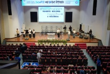 고신대, 개교 80주년 특별기도회 개최