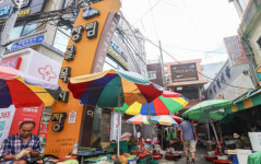떡집도 정육점도 ‘어묵’으로 뭉쳤다… 시장 살린 상인 협업 [골목시장, 다시 장날]