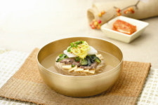 오랜 전통의 냉면 맛집