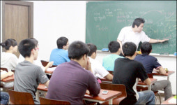 [대구수성구 대한민국입시학원]여름방학, 내게 유리한 학습법 찾아 집중공략하라