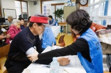 [포토뉴스] 한림대 인제군 남전1리 의료봉사