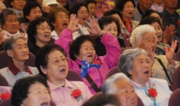 [포토뉴스] 어르신의 ‘청춘공감’