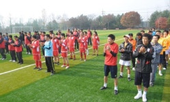 [포토뉴스]인조잔디구장 준공