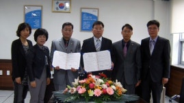 [포토뉴스]홍천군보건소-국민건강보험공단 강원중부지사 치매환자 치료지원 협약