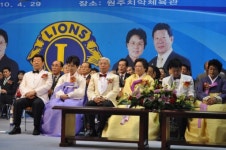 `소외된 이웃에게 사랑을 지역 봉사 앞장