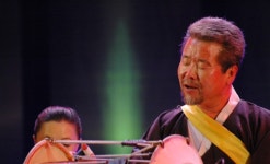 名人 김덕수가 들려주는 우리 가락