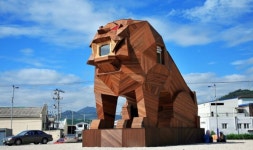 [삼척]이사부 `나무사자 조형물 설치