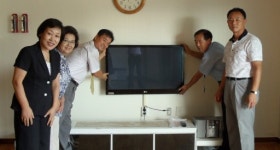 [포토뉴스] 춘천시 아동운영위원회 TV 기증