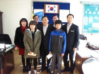 [포토뉴스]삼척소방서 장학금 전달