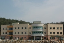 [고성]“고성 연화마을서 쾌적한 노후 보내요”