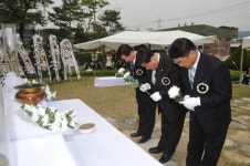 [평창]가산 이효석선생 69주기 추모식