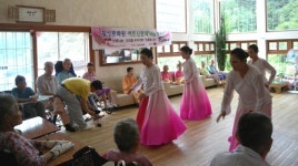 [포토뉴스]지역 어르신 위문공연