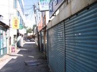 동해 송정동… 과도한 규제로 고사 위기