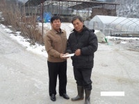 [포토뉴스]권덕희 양구농협조합장 위로금 전달