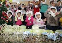 [포토뉴스]고사리 손으로 모은 `사랑의 동전