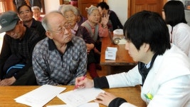 [포토뉴스]“오늘은 마을회관이 보건소”