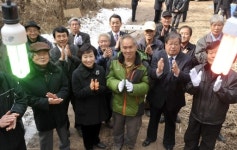 [포토뉴스]가래골 마을 전기불이 `번쩍