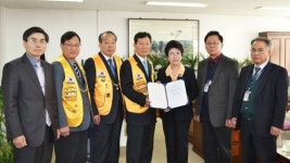 [포토뉴스]황지제일라이온스클럽 장학금 기탁