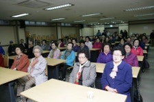 [포토뉴스]춘천노인대학 입학식