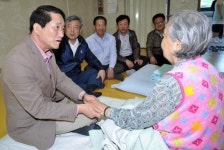 [포토뉴스]도의회 교육위원회 봉사활동