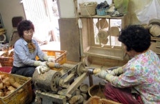 그릇부터 화살촉까지…수천년 전 한민족의 삶에 뿌리내린 `옻칠