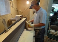 [화천]`뚝딱 뚝딱 활기 되찾은 햇골 목공예소