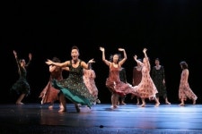 재능기부로 만들어지는 음악과 춤의 향연