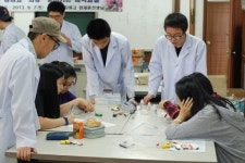 “재미있는 실험으로 과학원리 알려줘요”