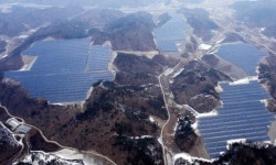 [포토뉴스]亞 최대 규모 영월 태양광발전소 준공