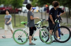 [원주]자전거 곡예 운전에 젊음의 광장 위험