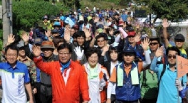 [춘천 / 산소길 강원 3000리 걷기 대행진]걸음마다 김유정의 문학 향기 듬뿍