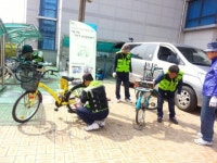 [강릉]강릉지역자활센터 `찾아가는 자전거 수리 인기