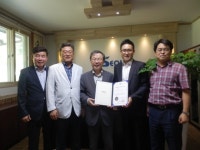 [포토뉴스](주)서화 신규 이노비즈 지정 확인서 전달