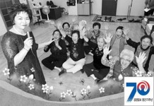 [특집]신나게 웃고 노래도 배워…백발 청춘들의 즐거운 놀이터