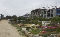 양양 동호해변 군철책 철거후 펜션 들어서고 예약자 몰려