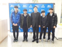 [동해]재활용품 팔아 이웃 도운 중학생들