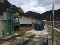 “외부인 접촉 막으려 달걀 판매도 중단”