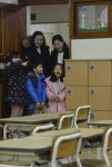 [포토뉴스]“여기가 교실이에요?”