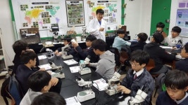 [홍천]드론 날리고 로봇 조종해 축구시합