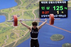 [포토뉴스]금메달을 `번쩍