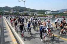 [화천]4,500명 DMZ 달리며 평화 염원