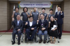 오토복코리아헬스케어 평창패럴림픽 대표팀 후원