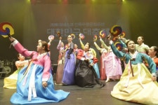[유네스코 인류무형문화유산 대축제 개막]힙합·록·춤 진화하는 아리랑 신명나는 소리와 몸짓의 만남