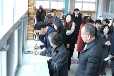 [춘천]투박한 복도·교실이 따뜻한 쉼터로