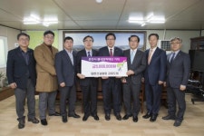 [포토뉴스]건설협회 도회 장학금 전달