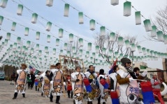 [강릉]월화거리는 전통공연·응원열기로 후끈