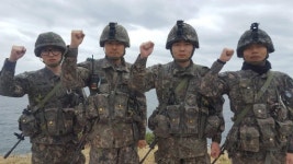 작전 중 음주운전자 검거 도운 장병들