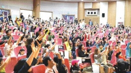 [포토뉴스]원주교육문화관 인형극 공연