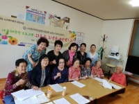 [포토뉴스]여경총 경로당 노인 프로그램